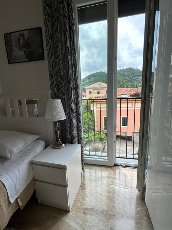 Ampio Trilocale Con Posto Auto Villa Sestri Levante Eksteriør billede
